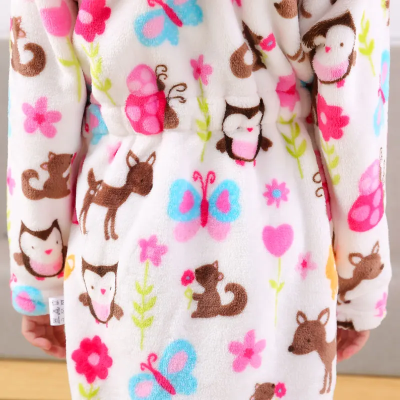 

Cartoon Print Children Boys Robes Flannel Long Sleeve Hooded Girls Bath Robes Spring Autumn Children Gown Cute Baby Robes
