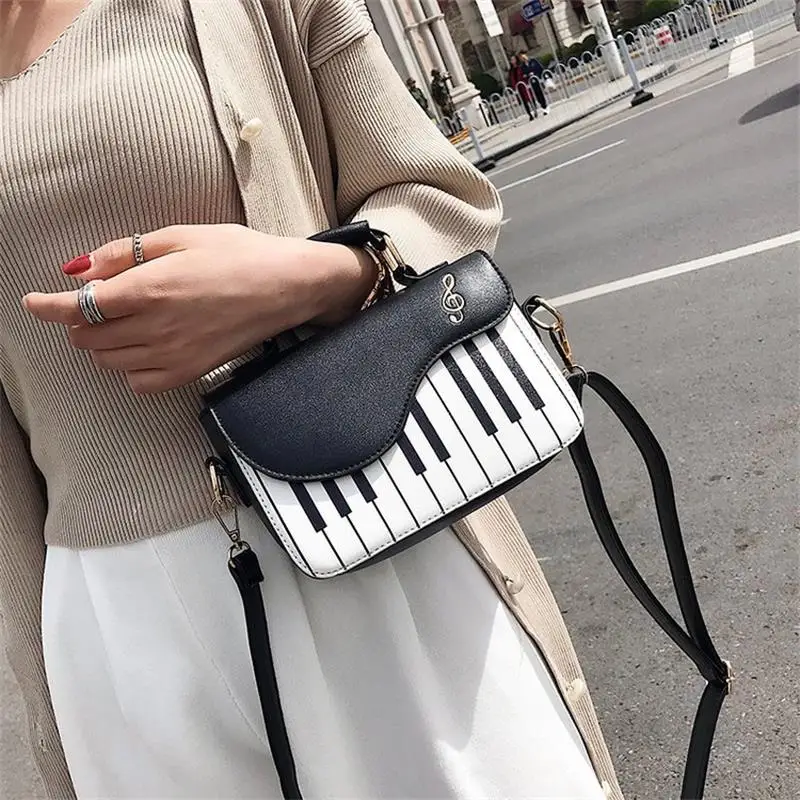 

2021 spring and summer fashion color contrast embroidery small square bag versatile girl sweet personality piano notes small sat