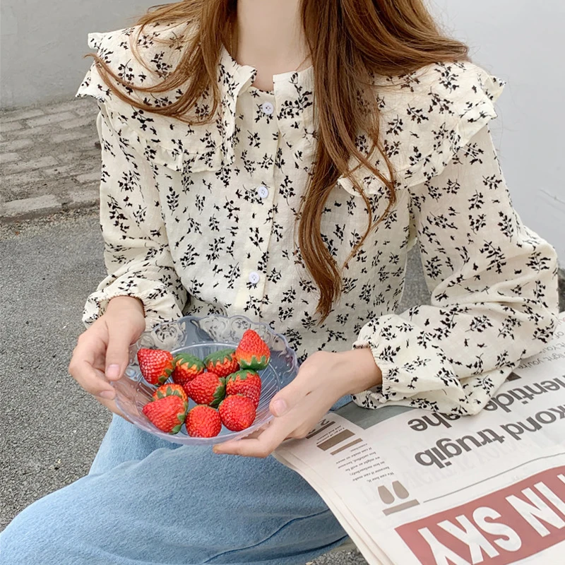 На весну размера плюс французская футболка с цветочным принтом женское