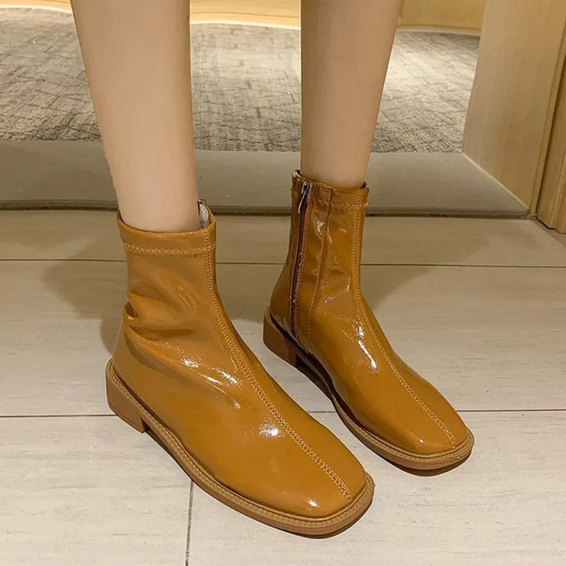 

2021 Spring Women Fashion Leather Boots Square Side Zipper Thick Plus Fleece Short Boots Light Warm Wear-resistant Martin Boots