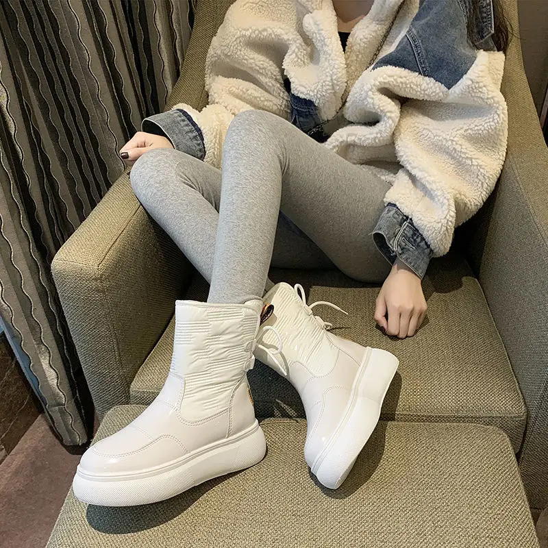 2022 New Korean Fashion Winter Snow Boots Thickened Warm Boots Women's Cotton Shoes Middle Tube Leisure Waterproof Antiskid