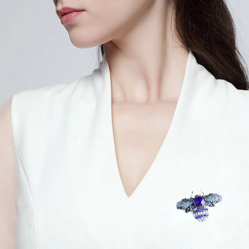 KingDeng Броши Ретро Насекомых Горный Хрусталь Брошь Эмаль Pin Мужские Аксессуары