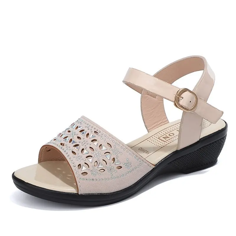 

Low Sandals Woman Leather Low-heeled PU Rubber Slides Hoof Heels Rome Fabric Low Sandals Woman Leather Low-heeled Rome Rubber Ho