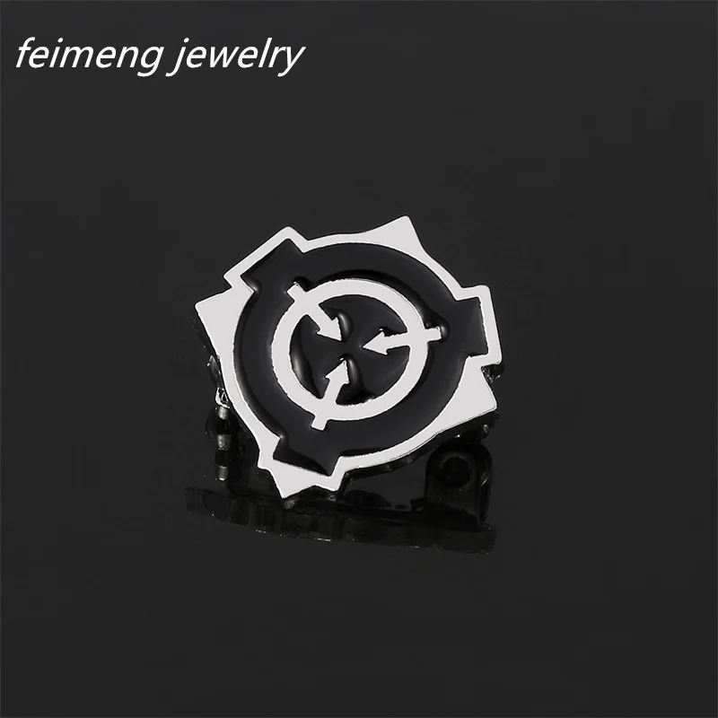 Металлическая брошь в виде мультяшной ретро-секретной лаборатории