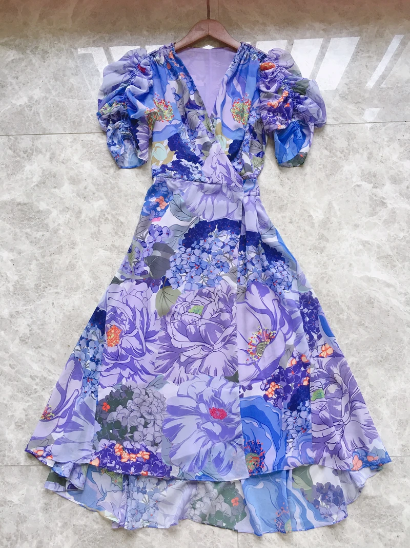 2021 spring and summer new women's floral mid-length dress fashion casual V-neck lantern sleeve purple printing Evening dress