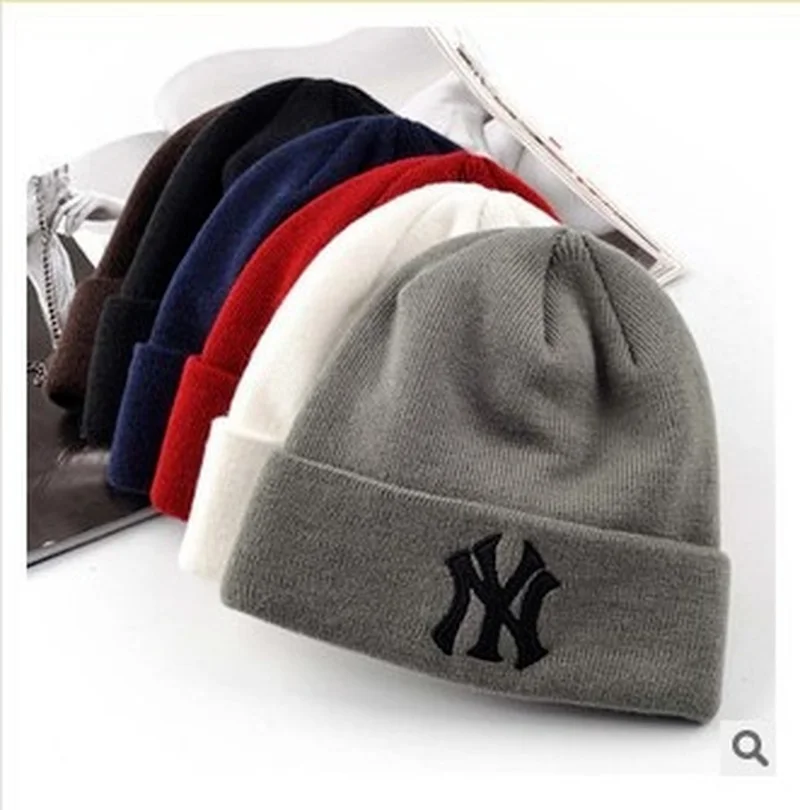 

Knitted Hats for Men and Women Couples Korean Ski Hats Wholesale In Autumn and Winter Bonnets Beanie Hats Bonnet Winter