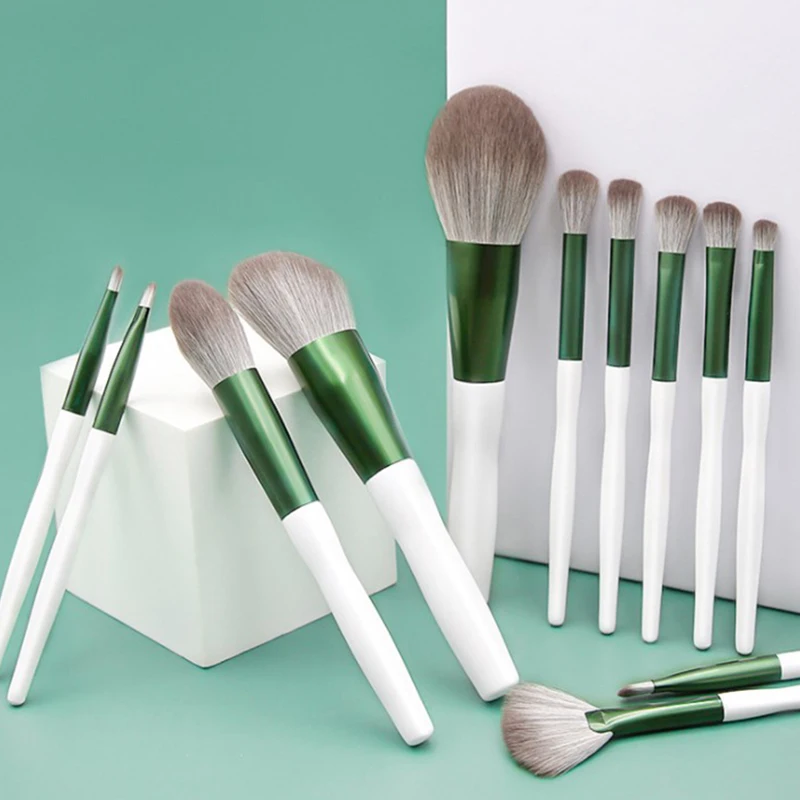 

12 Pcs Green Glaze Makeup Brushes Set Super Soft Bionic Snow Fox Hair Full Set Professional Foundation Brush Kits