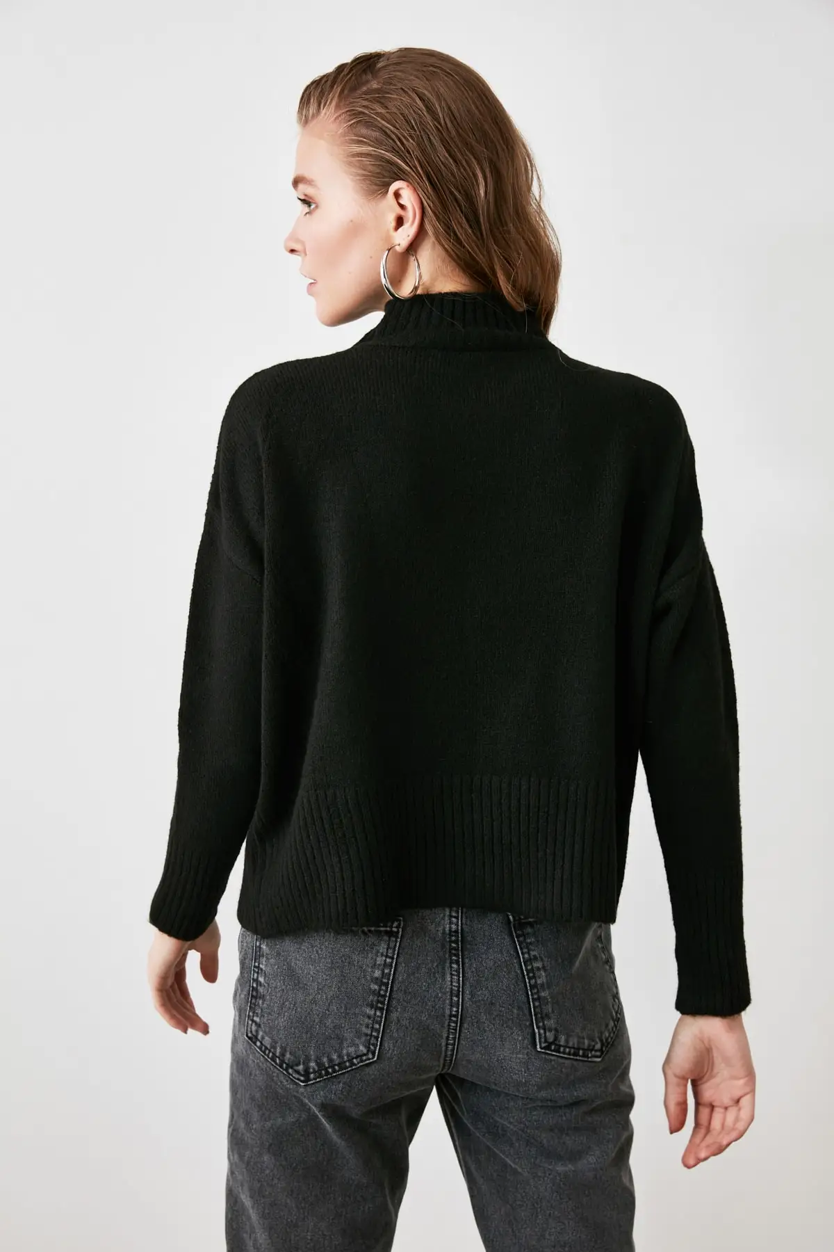 

Trendyol Upright Collar Knitwear Sweater TWOAW21KZ0296