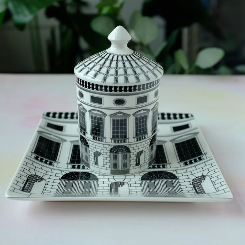 

Retro Neuschwanstein Castle Dinner Plate Decorative Dish Castle Candle Holder Lines Home Office Decorative Jar