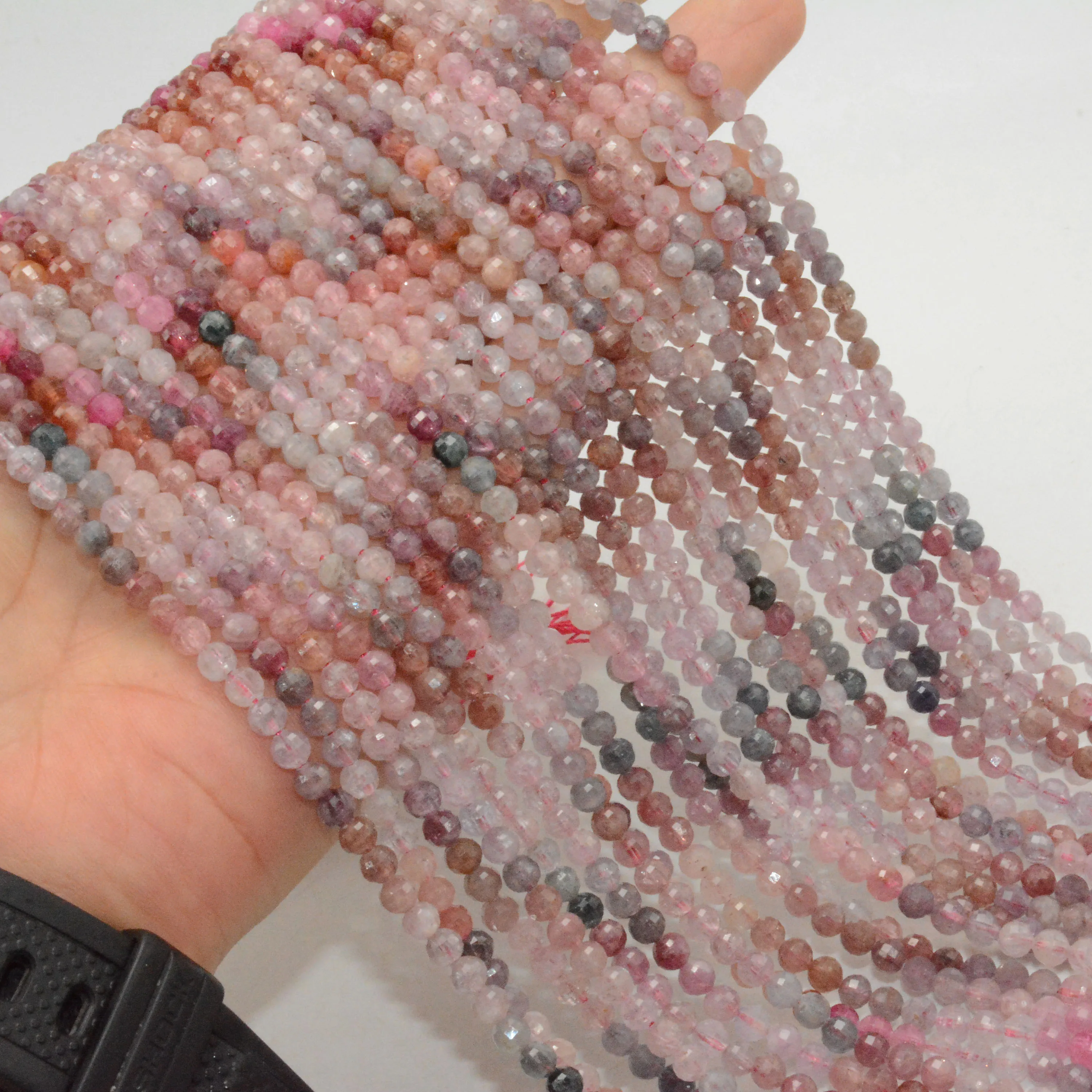 Натуральные разноцветные граненые круглые бусины из спинели 4 мм квадратные