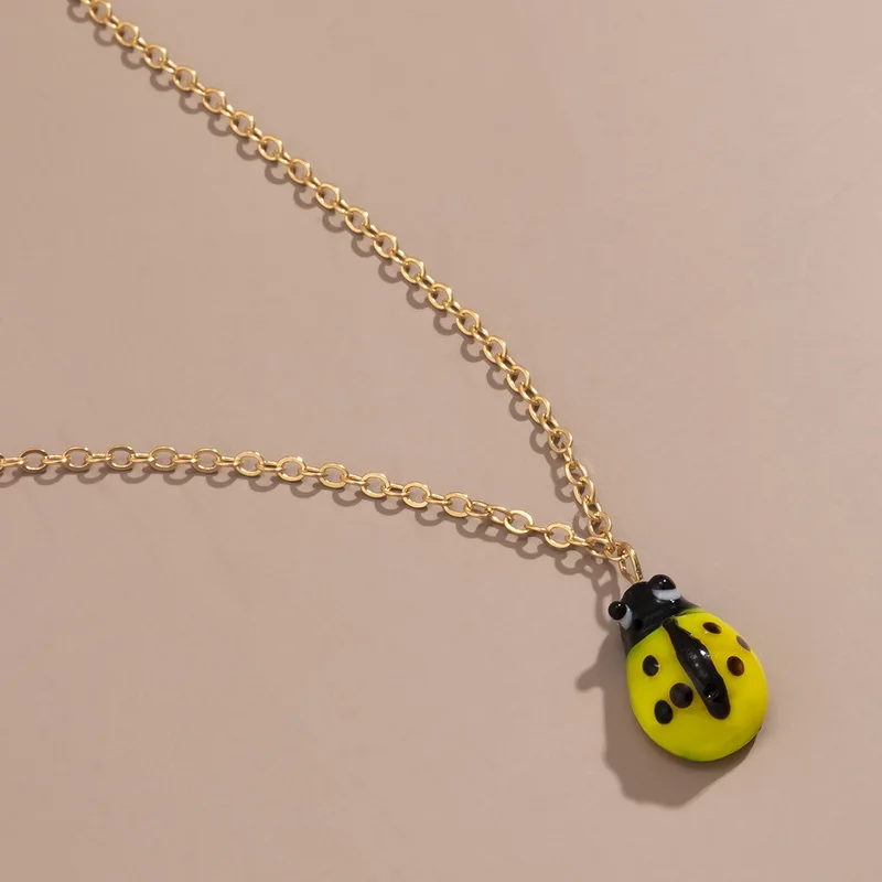 Винтажное креативное ожерелье с подвеской божьей коровки в стиле женское