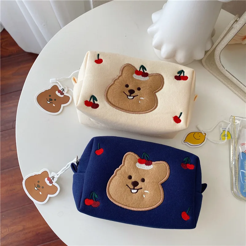 

2021 Korea Fashion Cosmetic Make Up Storage Bag for Women Girls Korean Cherry Koala Makeup Bags Student Cartoon Pencil Pen Bags