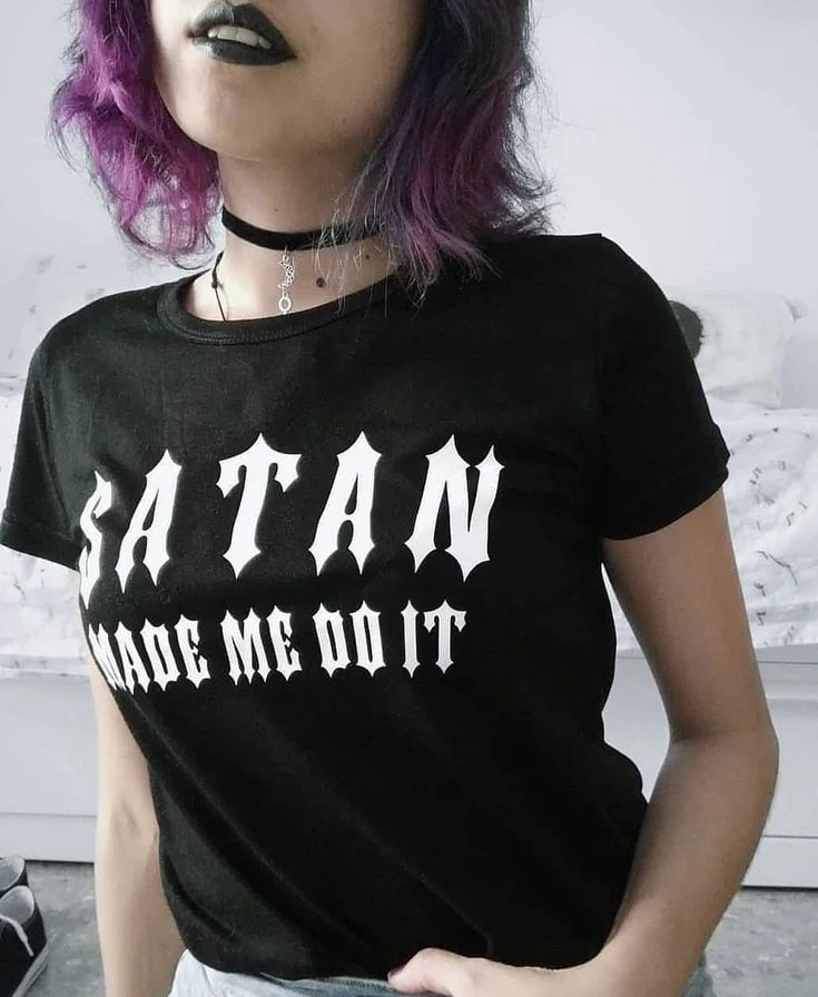 

Funny Solgan TShirt Tumblr Graphic Tee Summer Shor Sleeve Shirt Women Satan Made Me Do It T-Shirt Gothic Black Tee Hipsters