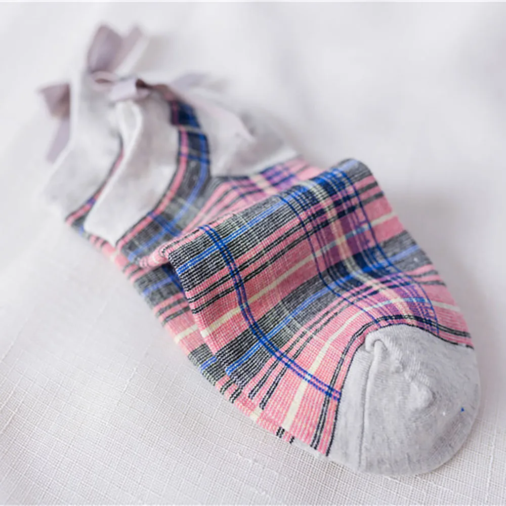 

Women's Socks & Hosiery