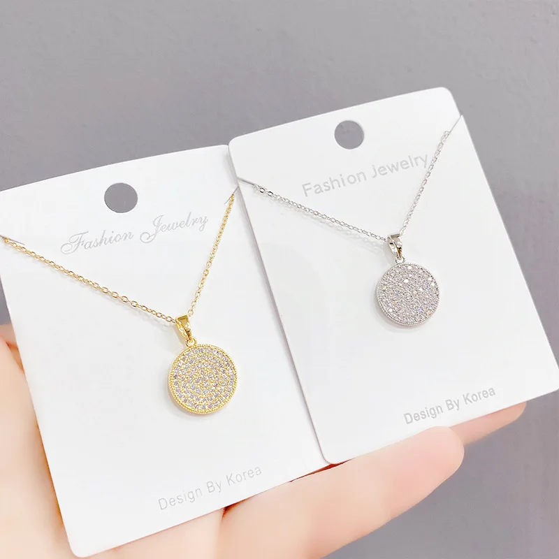 

Women's Korean-Style Fashionable Necklace with Full Diamonds and Lucky Turntable