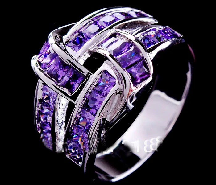 Роскошное женское кольцо с фиолетовым и белым цирконом модное обручальное