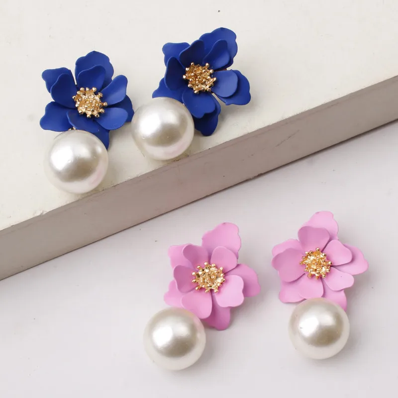 

Simple Imitation Pearl Sweet Flower Earrings Jewelry Accessories 2021