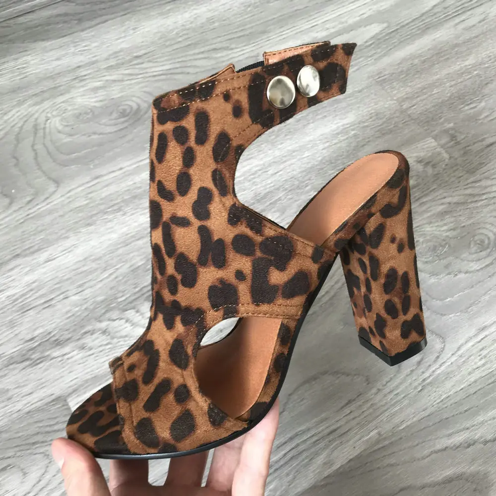 Босоножки женские с леопардовым принтом пикантные туфли на высоком каблуке