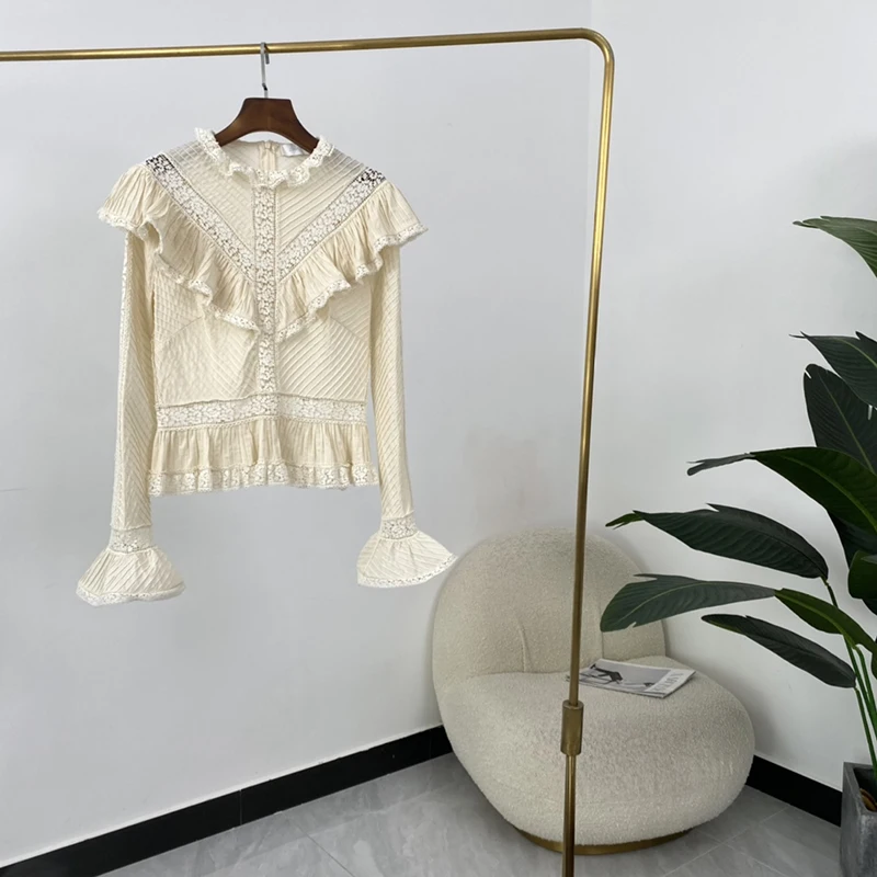

2021 Autumn New 100%Cotton Solid Beige Ruffle Lace Designer Top Quality O-Neck Long Flare Sleeve Sweet Style Women Blouse