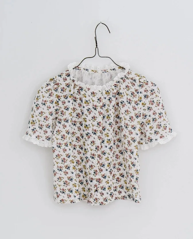 

Pre-sale Girls' Shirt 2021 Summer New Product Breathable Stitching Short-sleeved Baby Lace Shirt Casual Children's Clothing