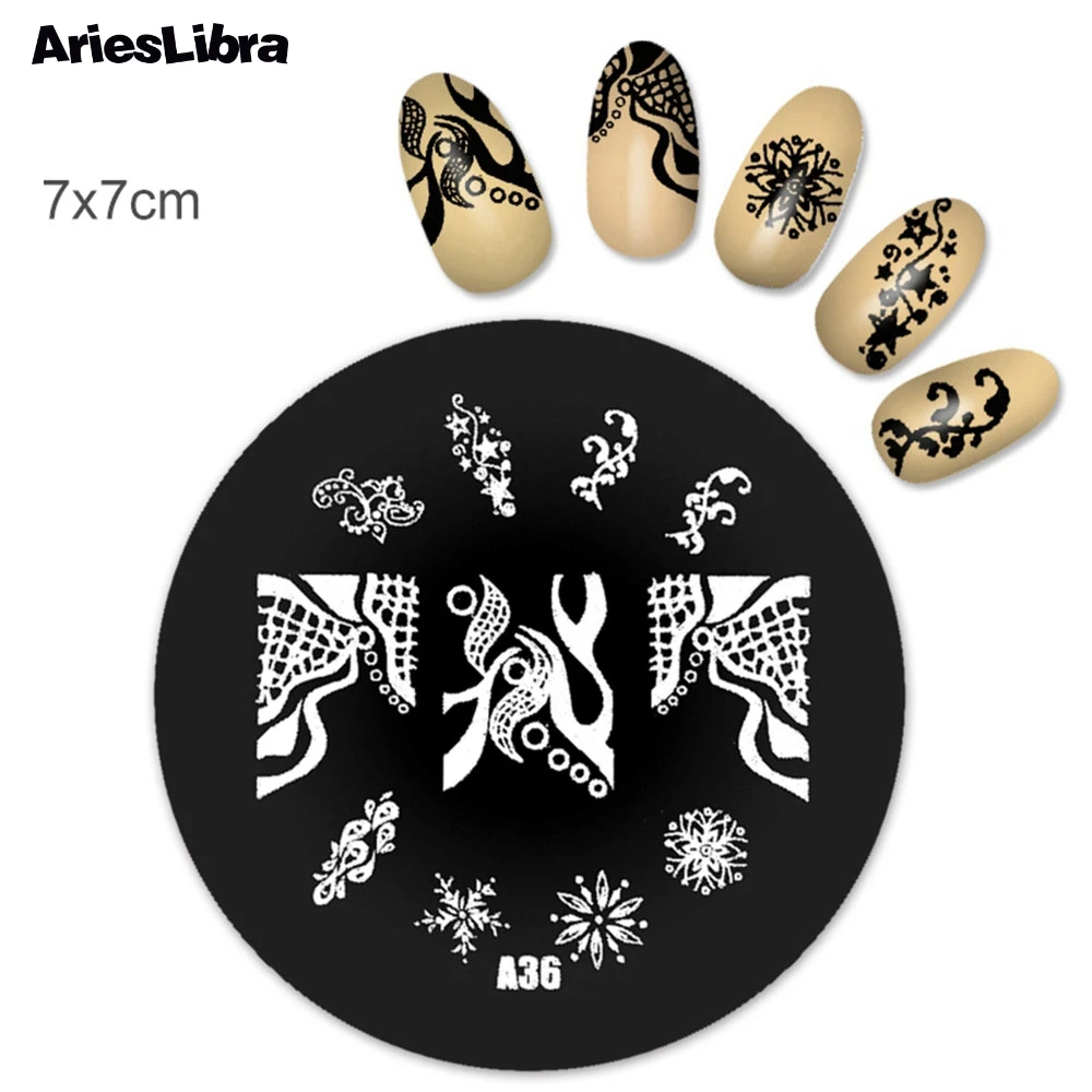 Обувь с украшениями в виде цветков и бабочек стилизованные под языки пламени