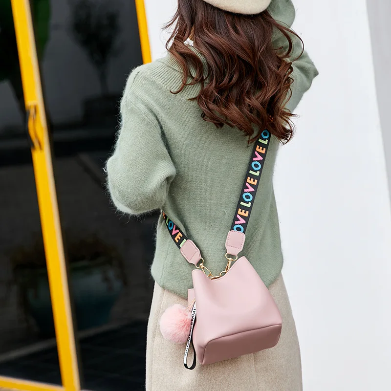 

Casual Bucket Bag Women PU Solid Simple Crossbody Bags Female Large Capacity Handbag With Accessory Ladies Bag Organizer Bolsos