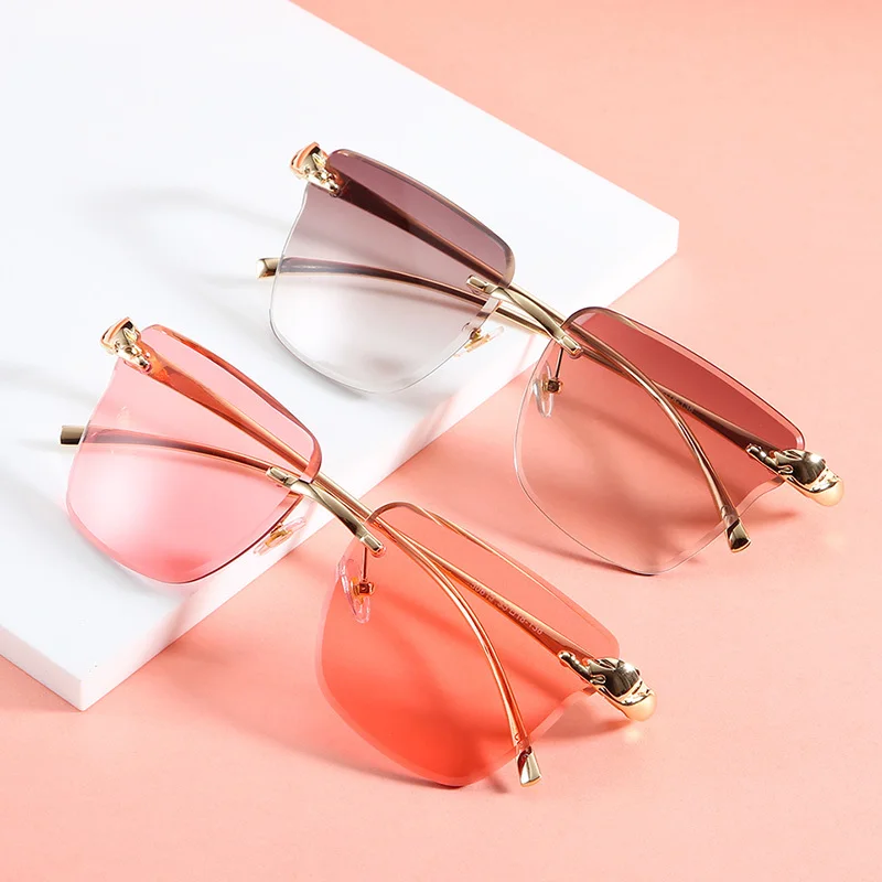 

Luxury Lady Cat Eye Sunglasses Men Square Shades for Woman Brand Rimless Sun Glasses Women Party Decorative Glasses Unisex UV400