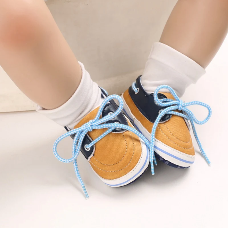 Newst Bayi Kanvas Sepatu untuk Bayi Baru Lahir Sepatu Olahraga untuk Bayi Anak-anak Gadis Bayi Balita Warna Campuran Lace-Up Pertama pejalan Kaki 0-18 M