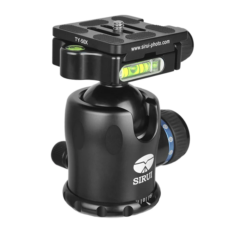 Штатив с быстросъемной шаровой головкой |