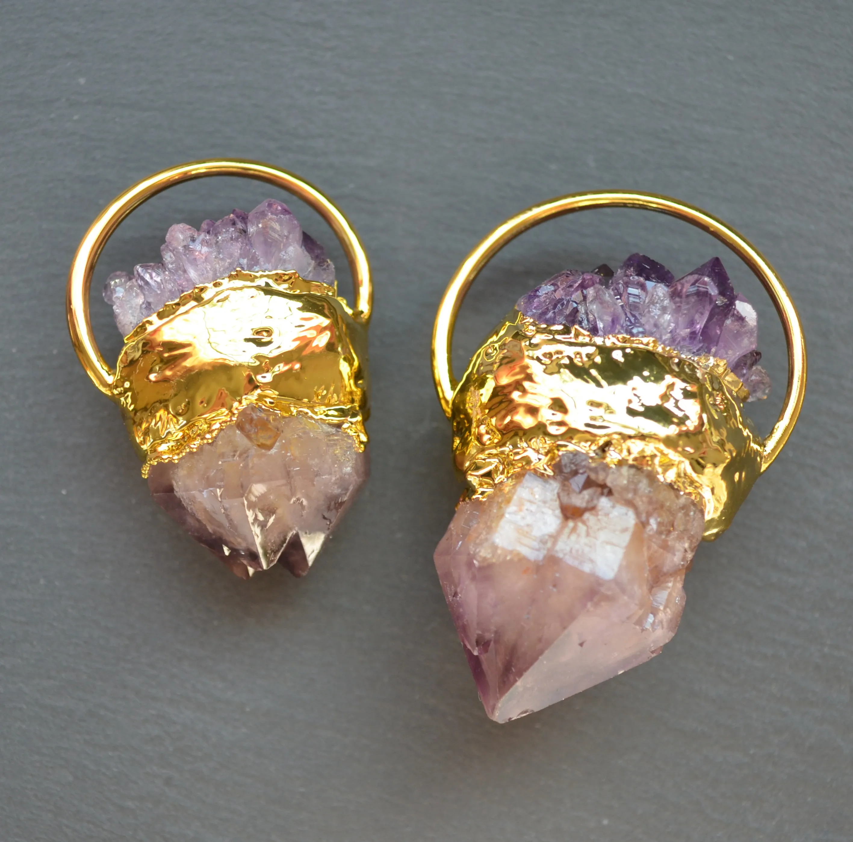 

Nature Amethysts quartz crystal agates with amethysts gold plating loop pendant