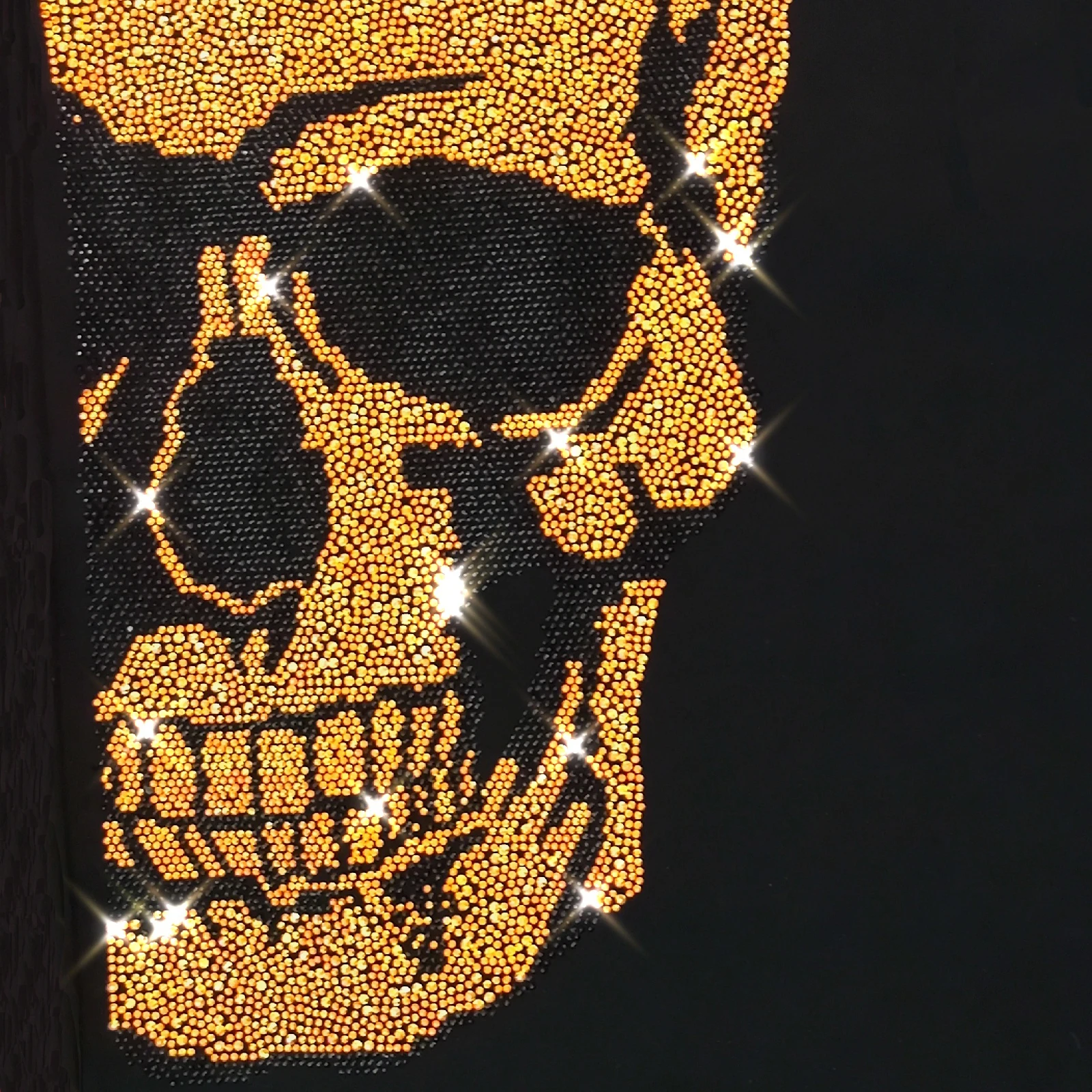 

Black White Design Men's Velvet Warm Hoodie European Shiny Hot Rhinestones Exaggerated Skull Plus Size Pullover