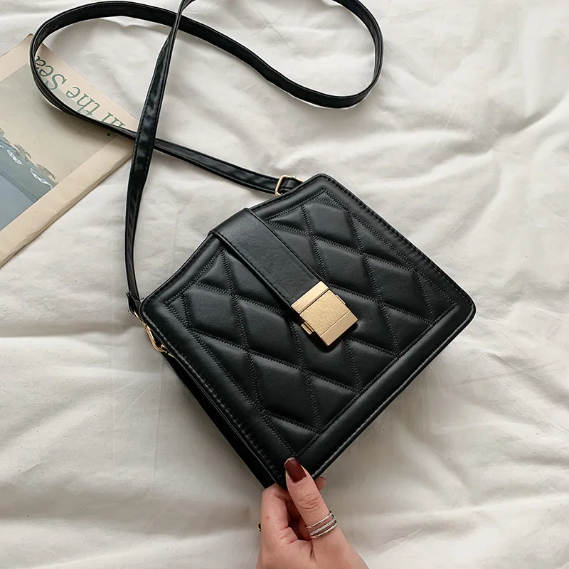 Маленькая сумка на плечо с милым эффектом ветра Новинка лета 2020