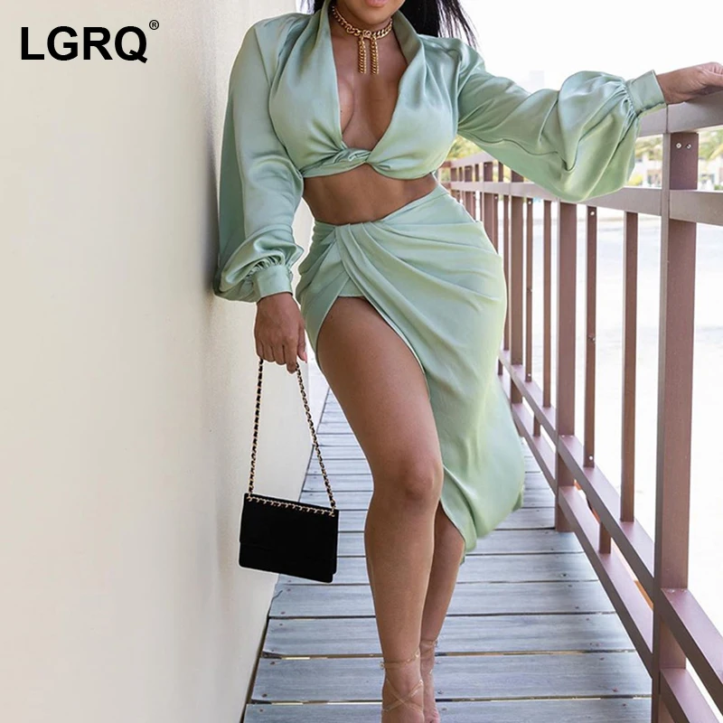 

[LGRQ] Half-body Green Split Sexy Skirt Two Pieces Suit New V-Neck Long Sleeve Women Fashion Tide Autumn Sprint 2021 19D2791