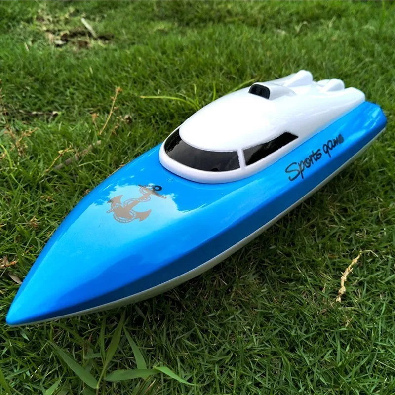 

RC Boats Charging Outdoor Radio Remote Control 4 Channels Waterproof Mini Boat Airship Bait 802 Boat Gift For Children Toys