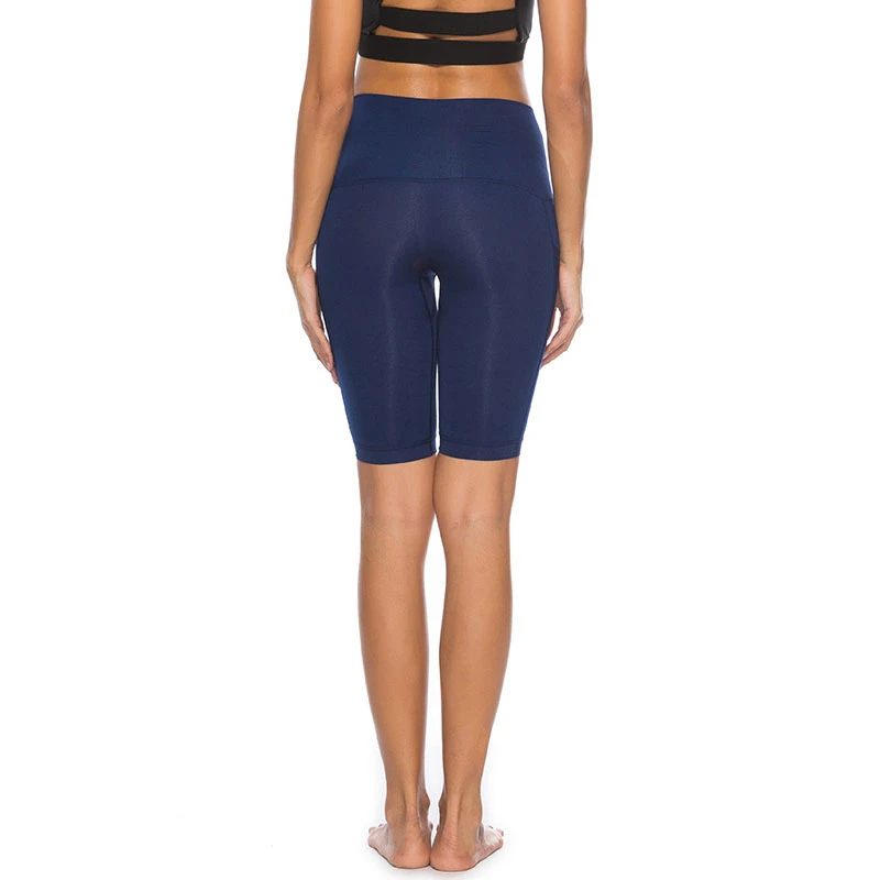 Бесшовные шорты однотонные спортивные короткие леггинсы для фитнеса женские
