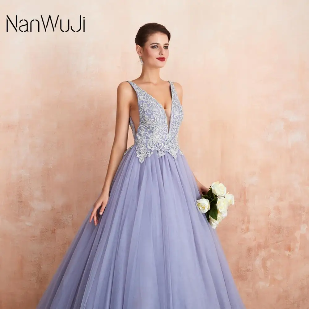 

Elegant Lavender Applique A-Line Evening Dresses With Skirt Illusion V Neck Sweep Train Long Prom Dress