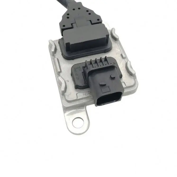 

NOx Sensor Nitrogen Oxide Sensor 5WK96731 for Isuzu NRR NQR NPR-HD