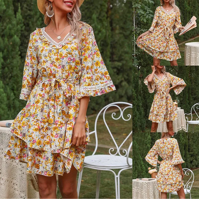 

Women'S V-Neck Flared Sleeves Print Stitching Lace Ruffled Dress