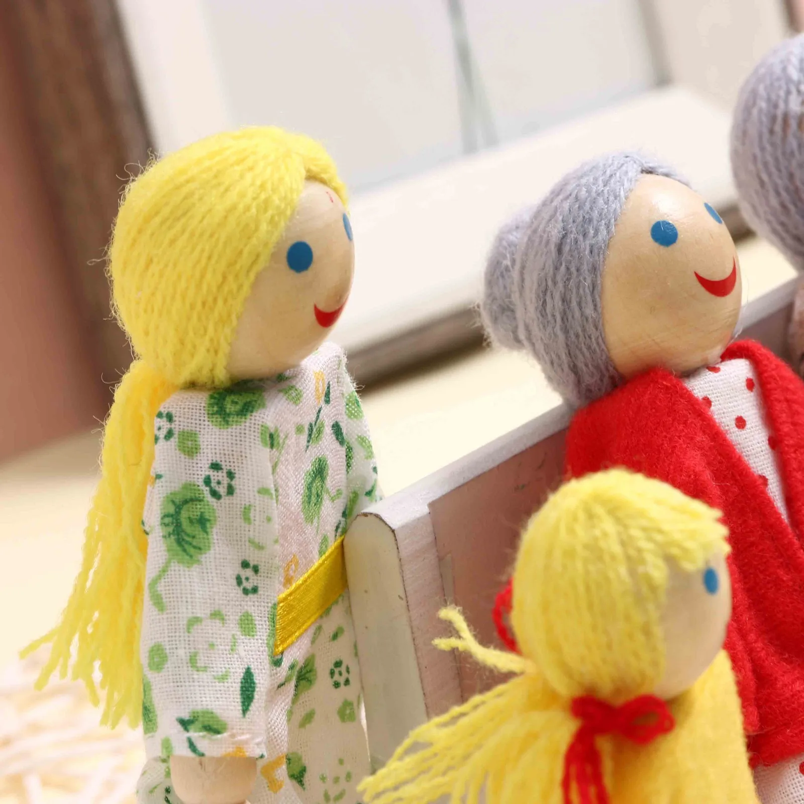 7 шт. деревянная мебель кукольный дом семейный набор из человек кукла игрушка для