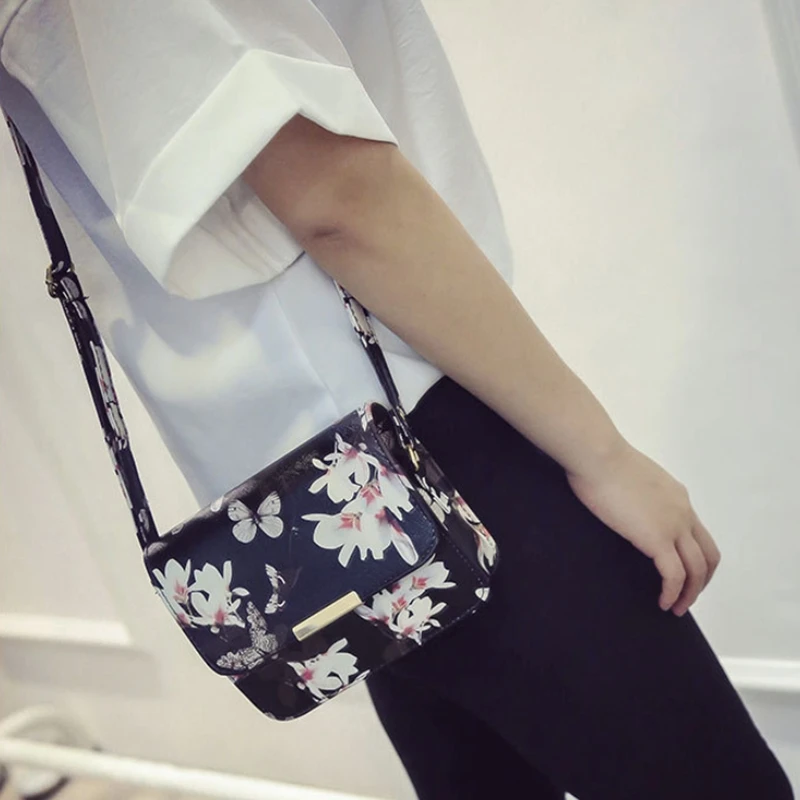 

New Ladies Single Shoulder Small Bag Butterfly Love Flower Mini Square Handbag Fashion Diagonal Crossbody Bag