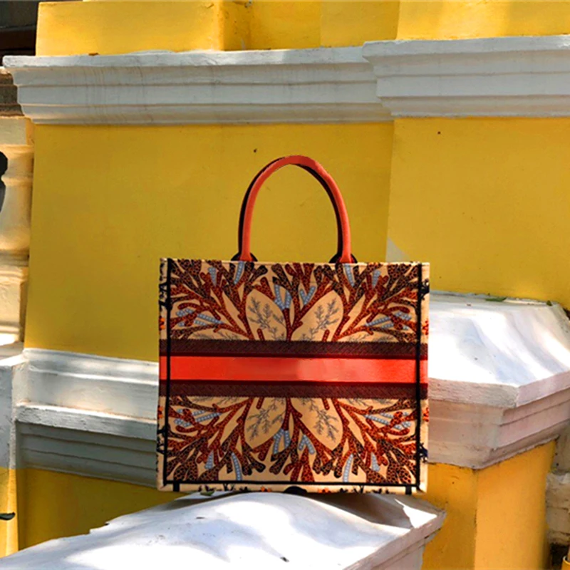 Сумки тоуты с вышивкой для женщин дизайнерские Роскошные дамские сумочки 2020