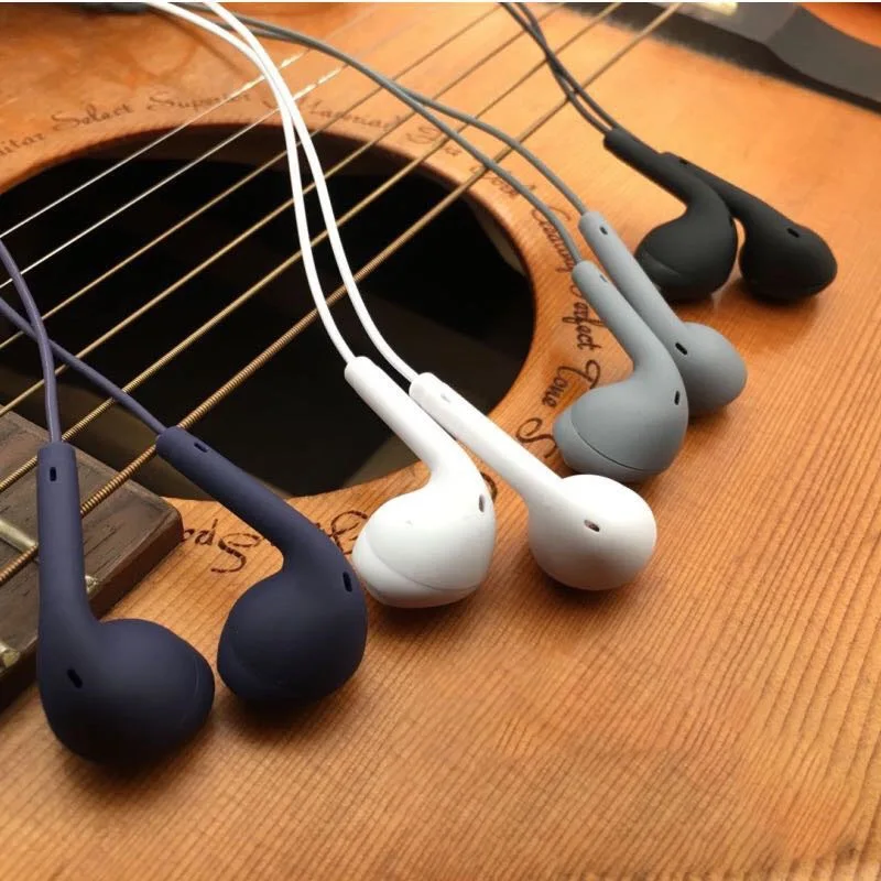 

Candy Color 3.5mm Wired Headphones Bass Stereo HD Sports Waterproof Candy Earphone Music Headsets for iPhone Samsung Xiaomi