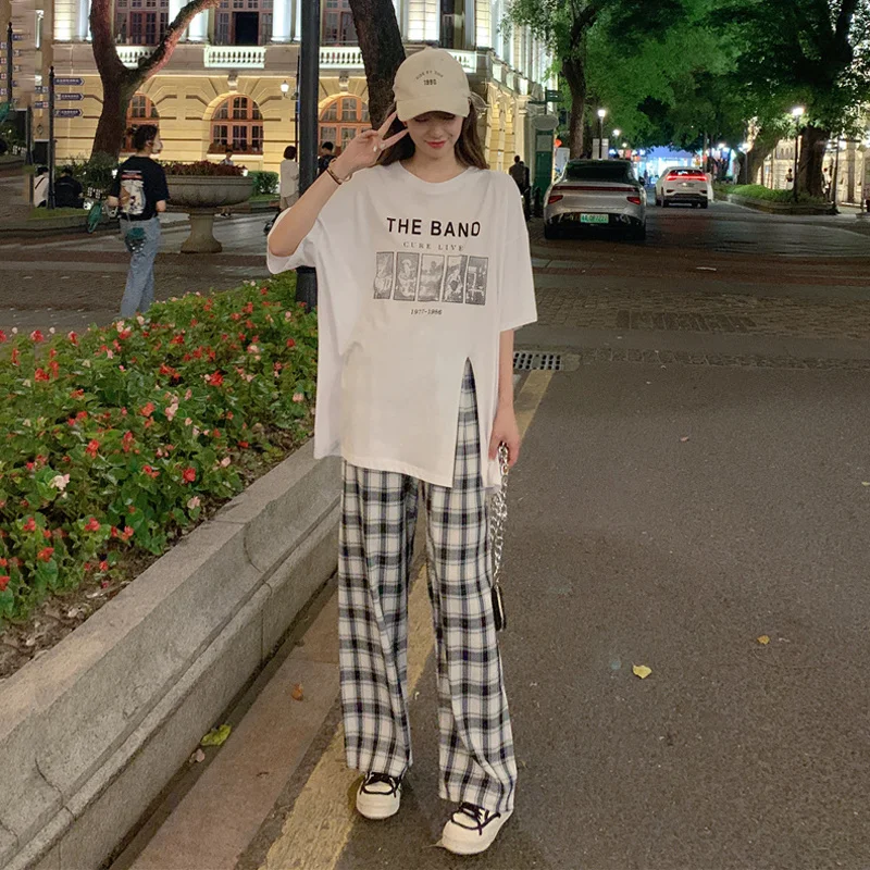 Женский костюм из двух предметов клетчатая футболка с широкими штанинами
