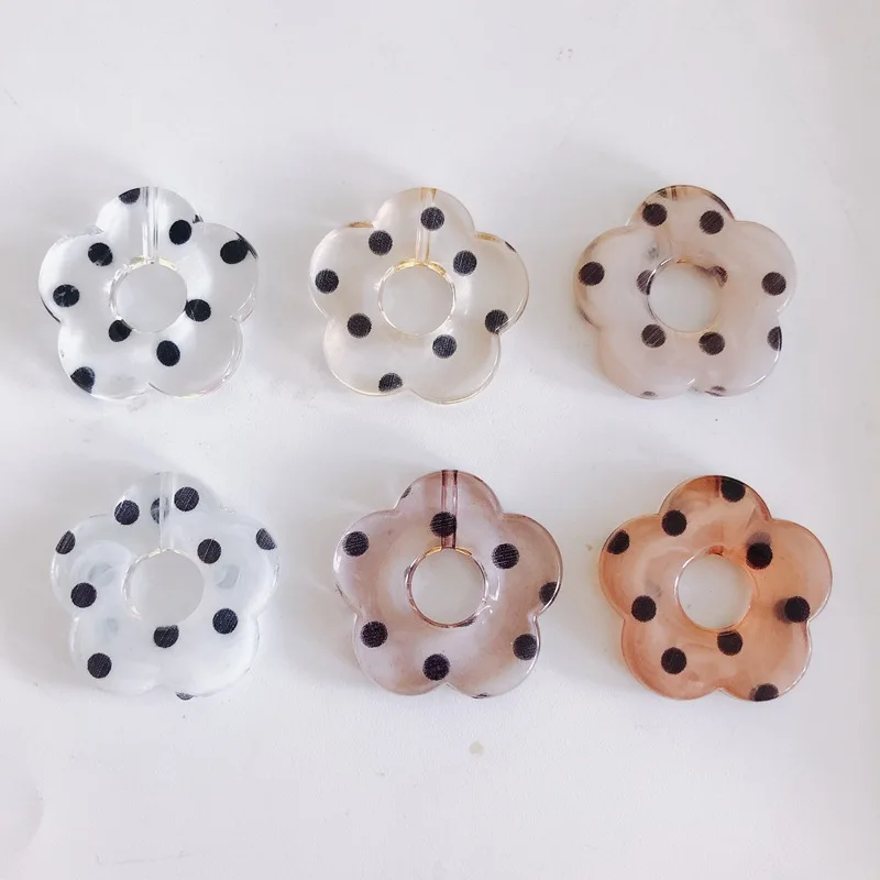 

Newest 60pcs 26*28mm Fashion Polka Dots Style Resin Flower Charms Beads Ornament Accessories Acrylic Jewelry Necklace Pendants