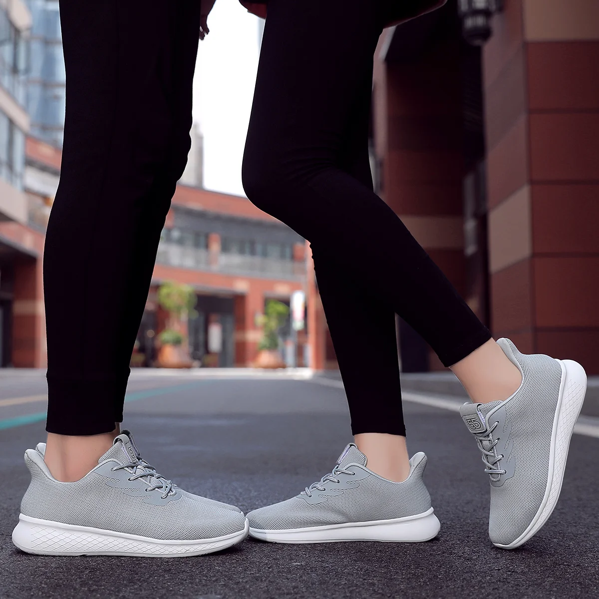 Xiaomi Women Vulcanize Shoes Breathable Women Casual Sneakers Ladies Sport Shoes Trainers Lightweight Larger Size Walking Flats