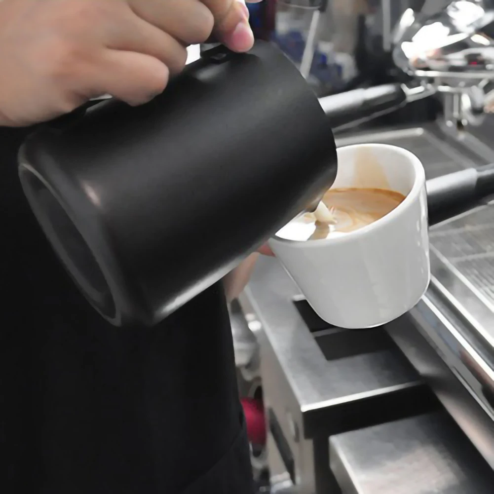 

Non-stick Stainless Steel Milk Coffee Pitcher Barista Milk Craft Cappuccino Cream Pitcher Handheld Coffee Creamer Milk Frothing
