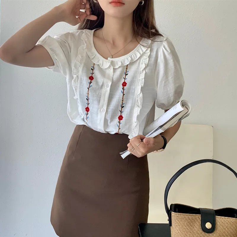 

HziriP Summer Korean Embroidered Folded Peter Pan Collar Ladies Shirt 2021 Puff Sleeve Loose Gentle Sweet Short Sleeve Top