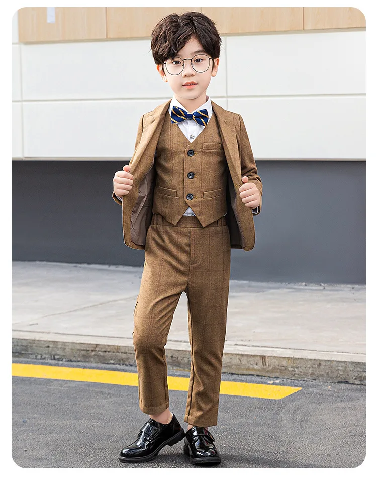 Детский костюм для мальчика