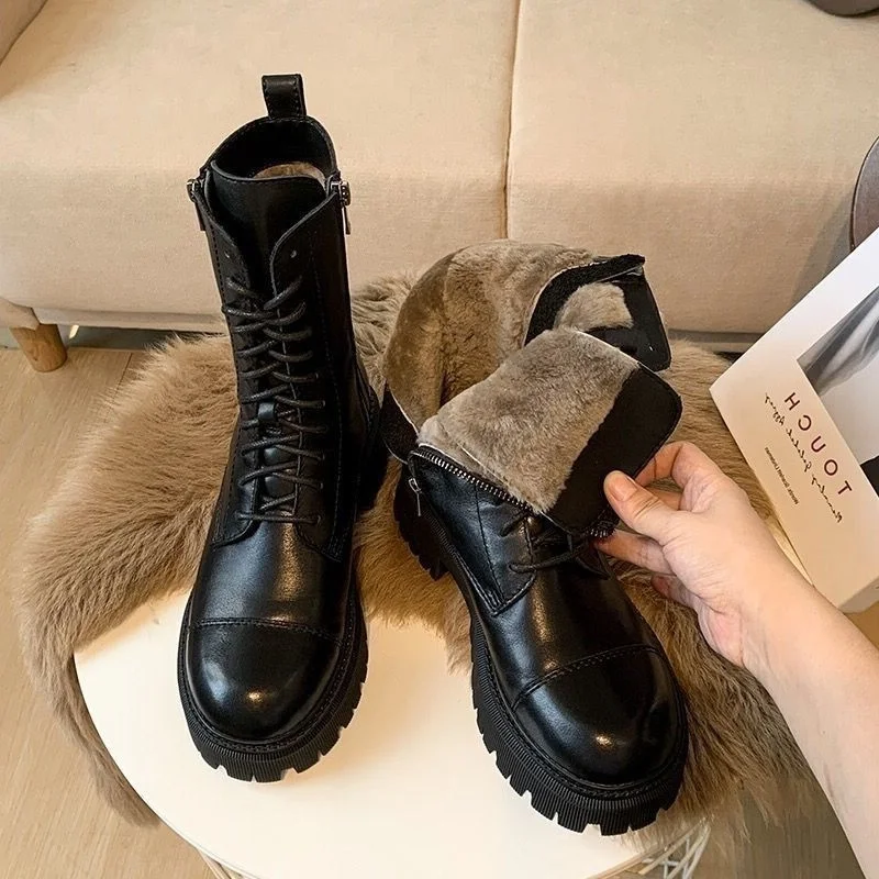 

women's 2021 Soft British style leather boots spring and autumn new middle tube boots versatile flat soled Plush boots