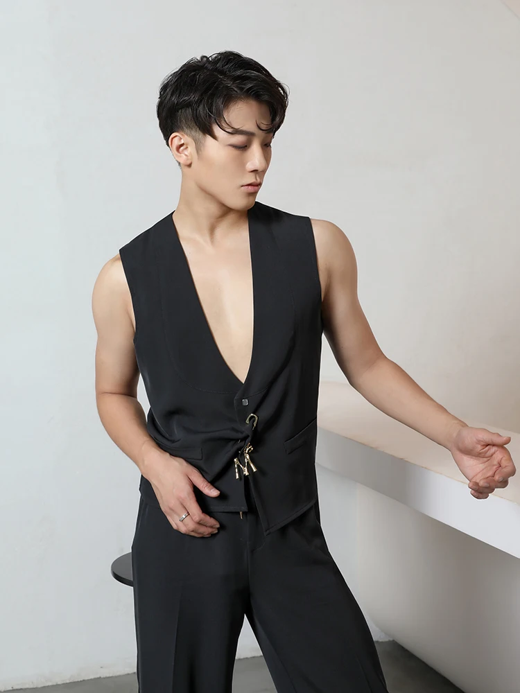

ZYMdancestyle MS20613 Break Free Waistcoat Men's Latin Dance Practice Wear No Sleeve V Neck Waistcoat